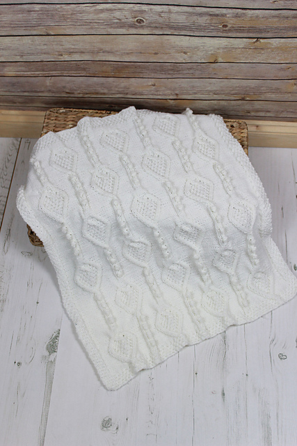 Tree of Hearts Aran afghan Blanket #408