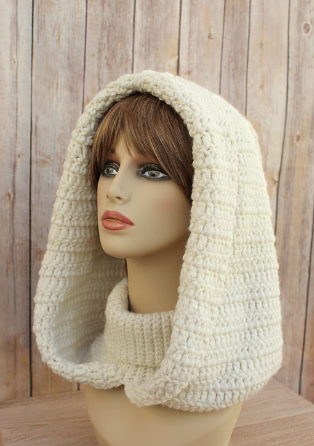 409 Ladies snood / neck warmer #409