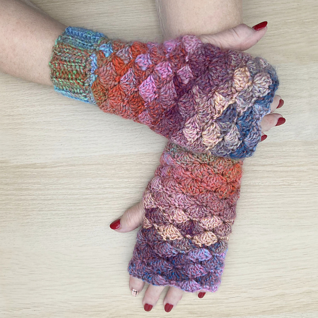 Fingerless Gloves