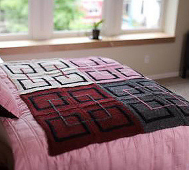 Barcelona ( four square afghan)