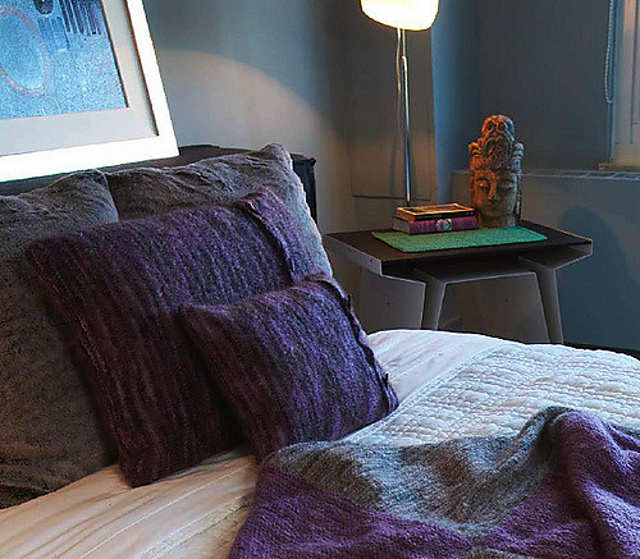 kathmandu (bed sham + throw pillow)