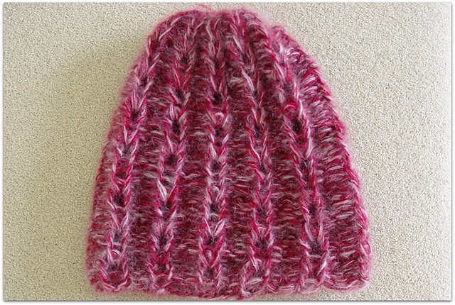 Mohair Brioche Hat モヘアの穴あきキャップ