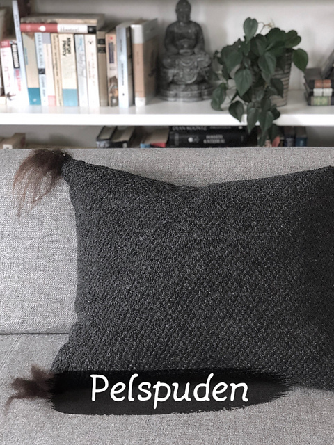 Pude med pelskvaster