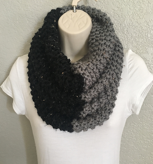 Snow Bunny Chunky Cowl
