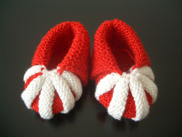 Candy Cane Baby Booties