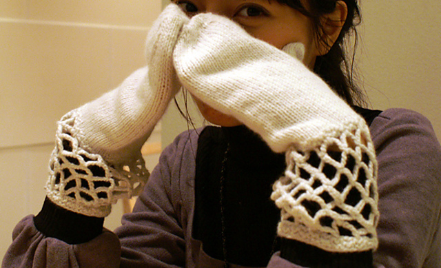 Veiled Lady Mushroom Mitten