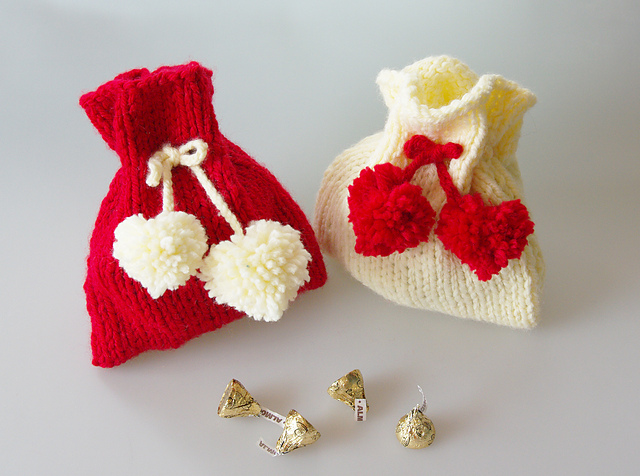 Heart Shaped Pom Pom Pouch