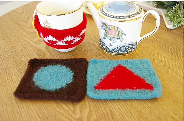 Shuei's Felted intarsia Tea coaster