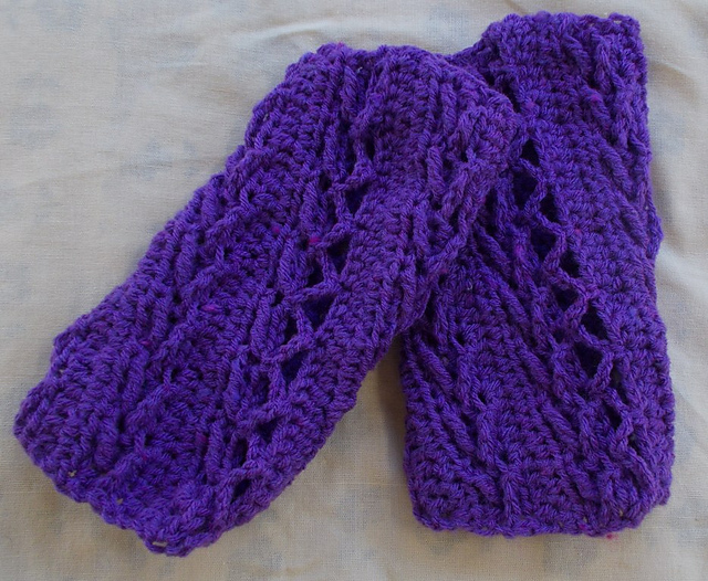 Tircha Fingerless Gloves