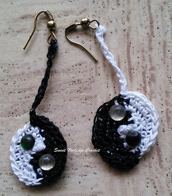 Earrings Yin and Yang