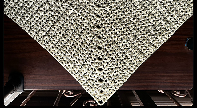 V stitch shawl