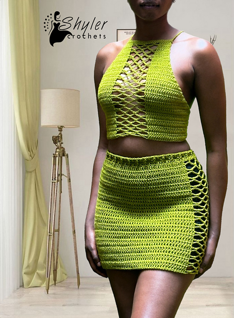 Peekaboo skirt