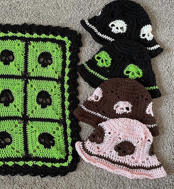 Halloween skull bucket hat