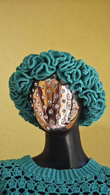 Ruffle bucket hat