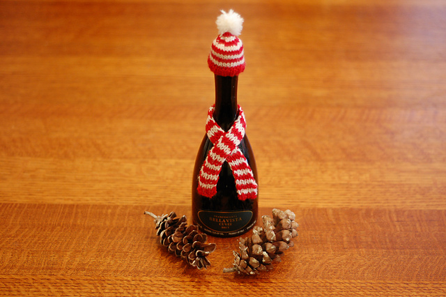 Fingering Wine Hat & Scarf