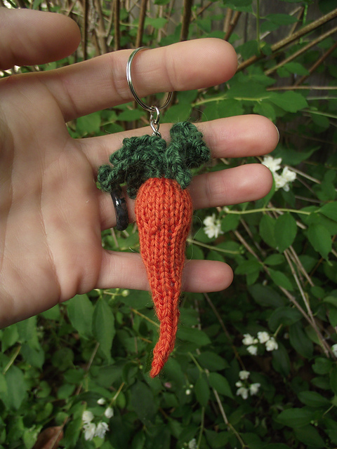 Ravelry: Mini Knit Carrot Keychain pattern by Kaytie Hensley