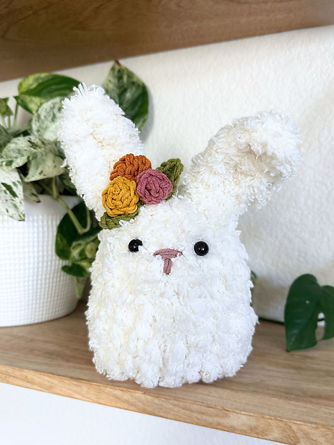Decorative Sherpa Bunny 120