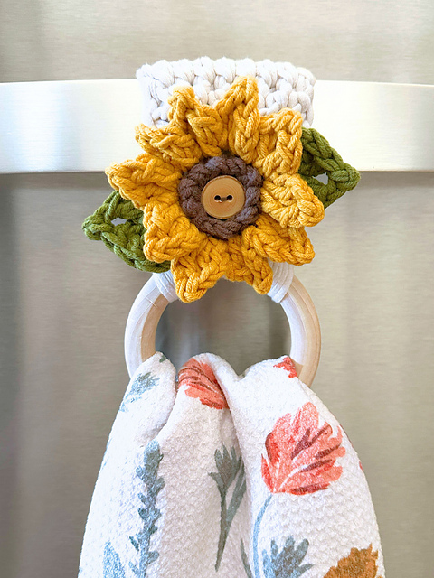 Sunflower Appliqué 124