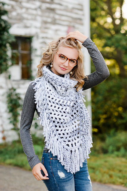 Triangle Cowl Scarf  010