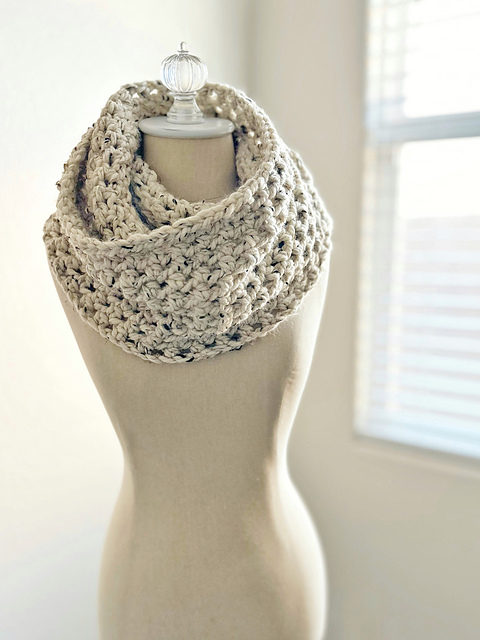 Basic Infinity Scarf 015