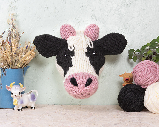 Ravelry: Dairy Cow Head pattern by Louise Walker