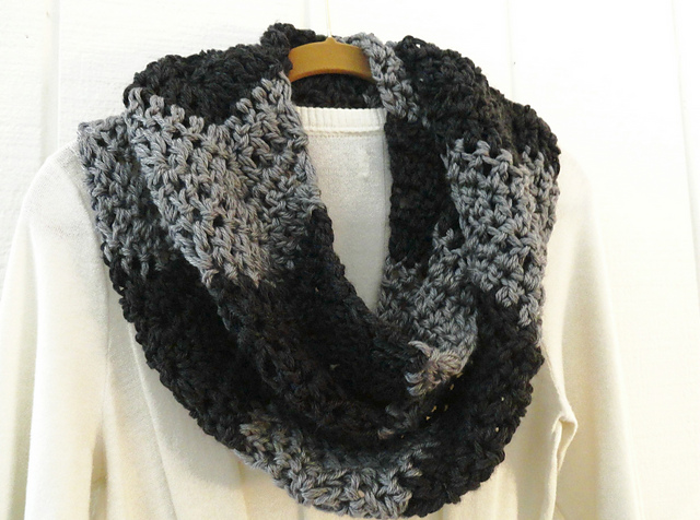 Chunky Chevron Infinity Scarf