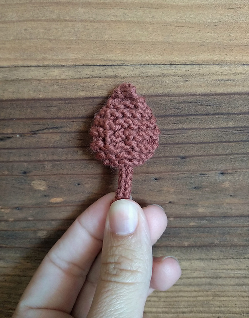 BASIC GARTER LEAFS