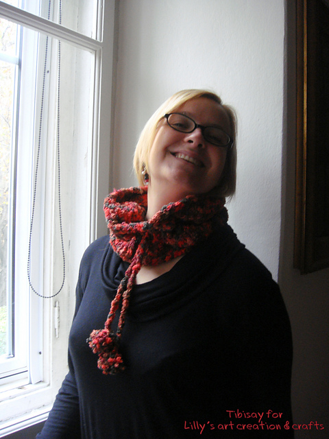 TB6 pompom cowl