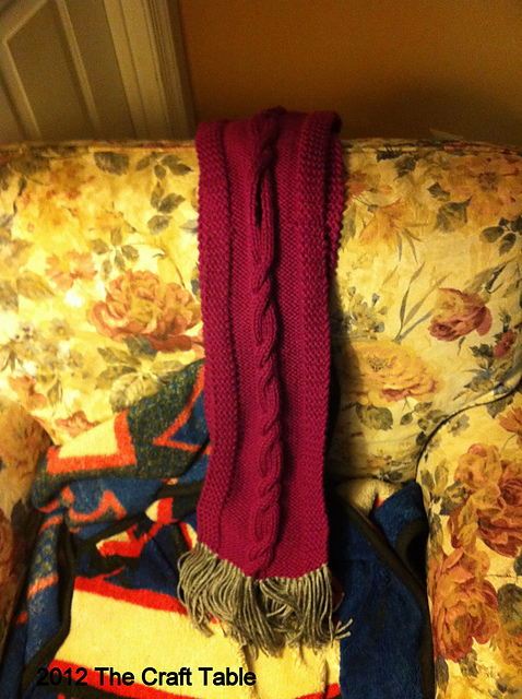 Long & Short Cable Keyhole Scarf