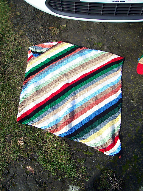 Baby's Layette: Blanket