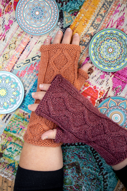 WanderKnit™ Barqia Mitts