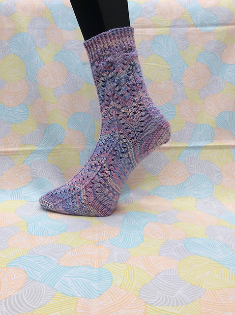 August Day Socks