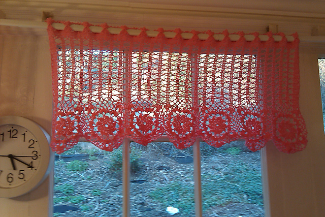 Star Flowers Valance