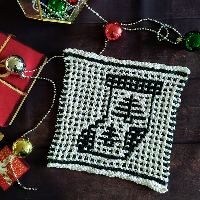 Tree-t Stocking Dishcloth