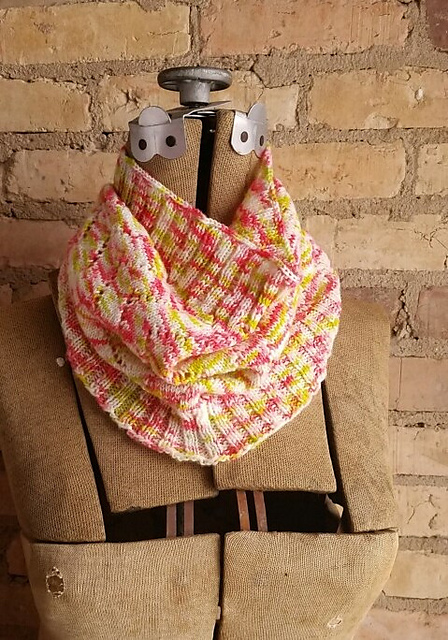 Lorelai's Cowl