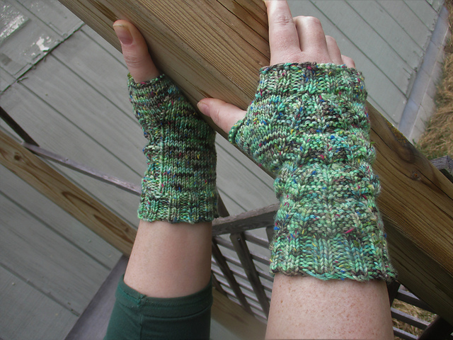 Unicorn Showers Mitts
