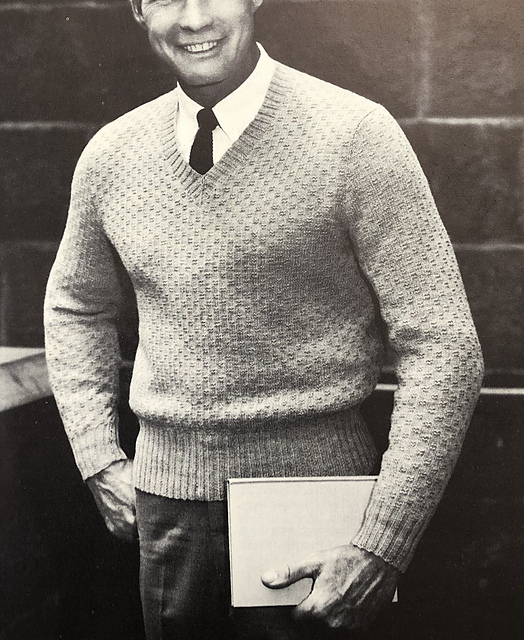 V-Neck Sweater B-467