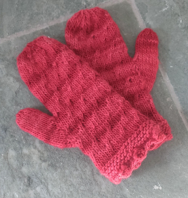 #52 Bobble Cuff Mitten