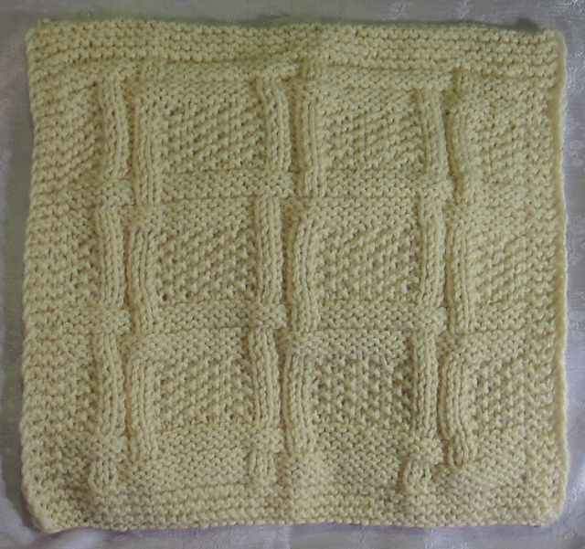 Intertwined Square