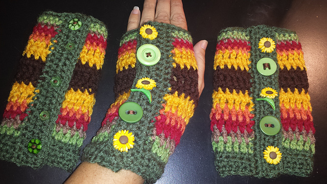 Sunflower Fingerless Gloves