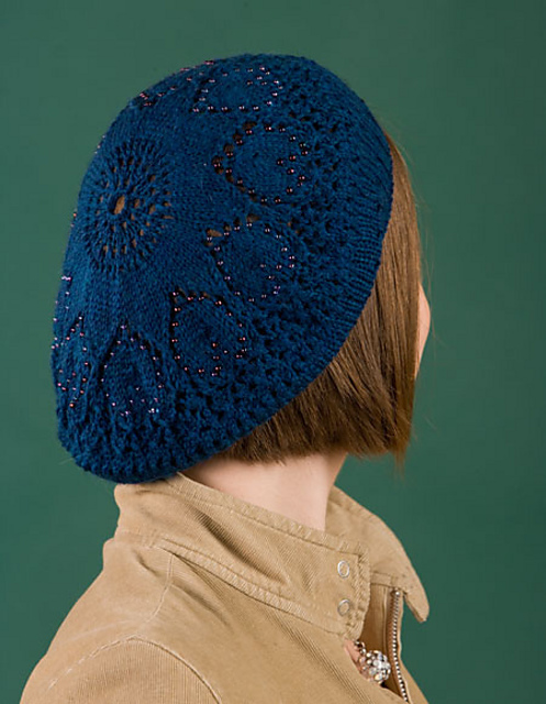 Circle of Hearts Beret