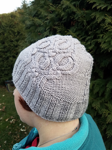 Winter Kiss Hat