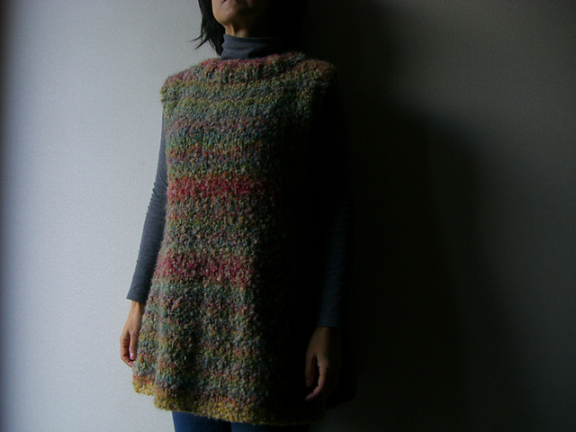 Off turtle tunic vest