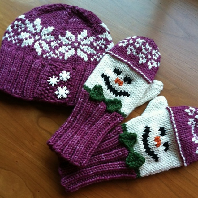 Snowman Hat and Mitten Set