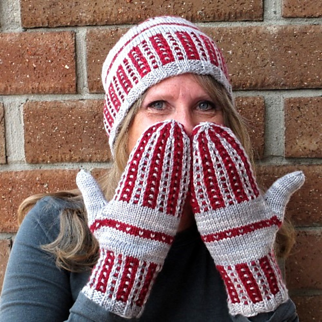 Dotted Hat and Mitten Set