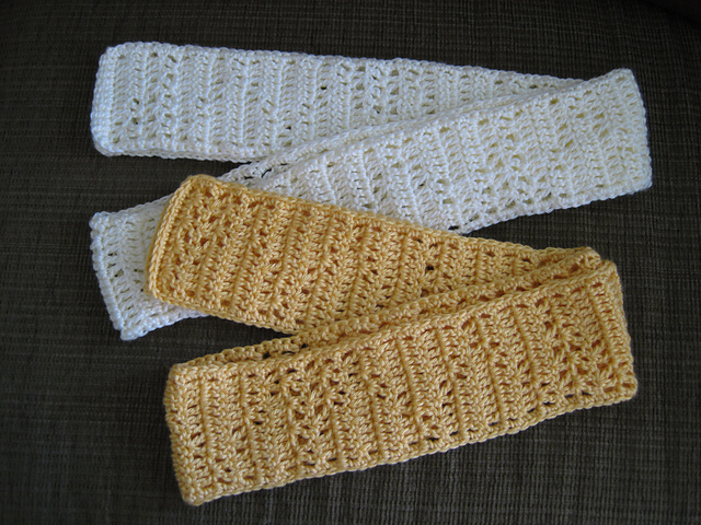 Fun with V stitches zig-zag path scarf