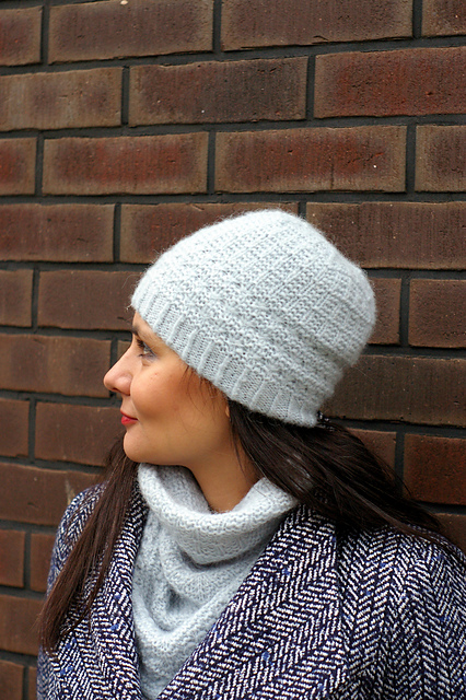 Szron Hat