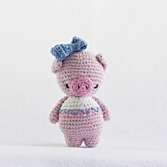 Emilia the Pig