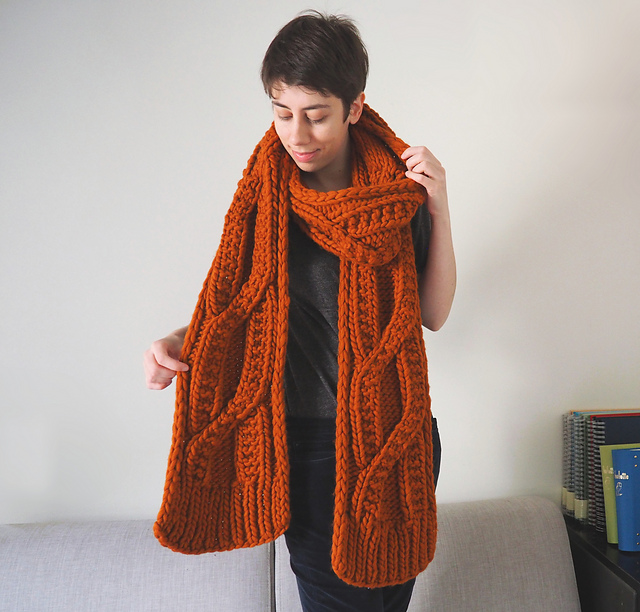 Ravelry: Warm At Heart Scarf pattern by Sol Le Roux