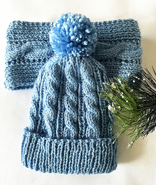 Baby's Cable Hat and Scarf Set